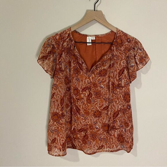 Joie Metallic Shimmer Floral Flutter Sleeve Blouse - Picture 1 of 8
